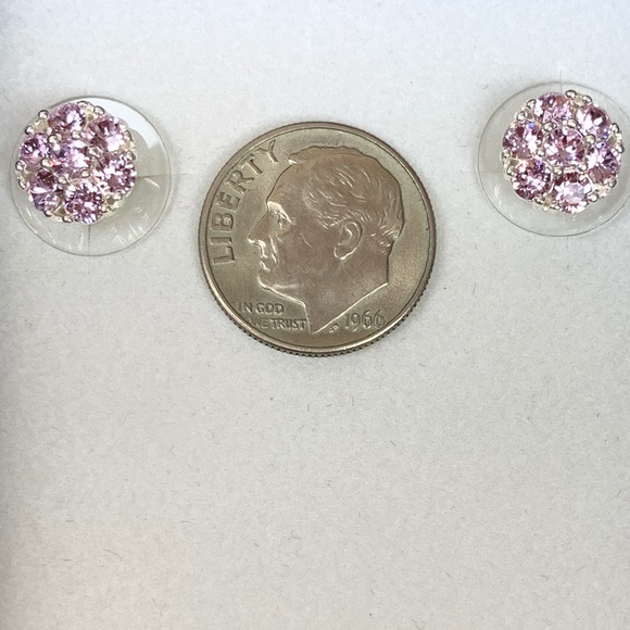 💜Swarovski Violet Crystal Earrings💜 - Picture 8 of 14